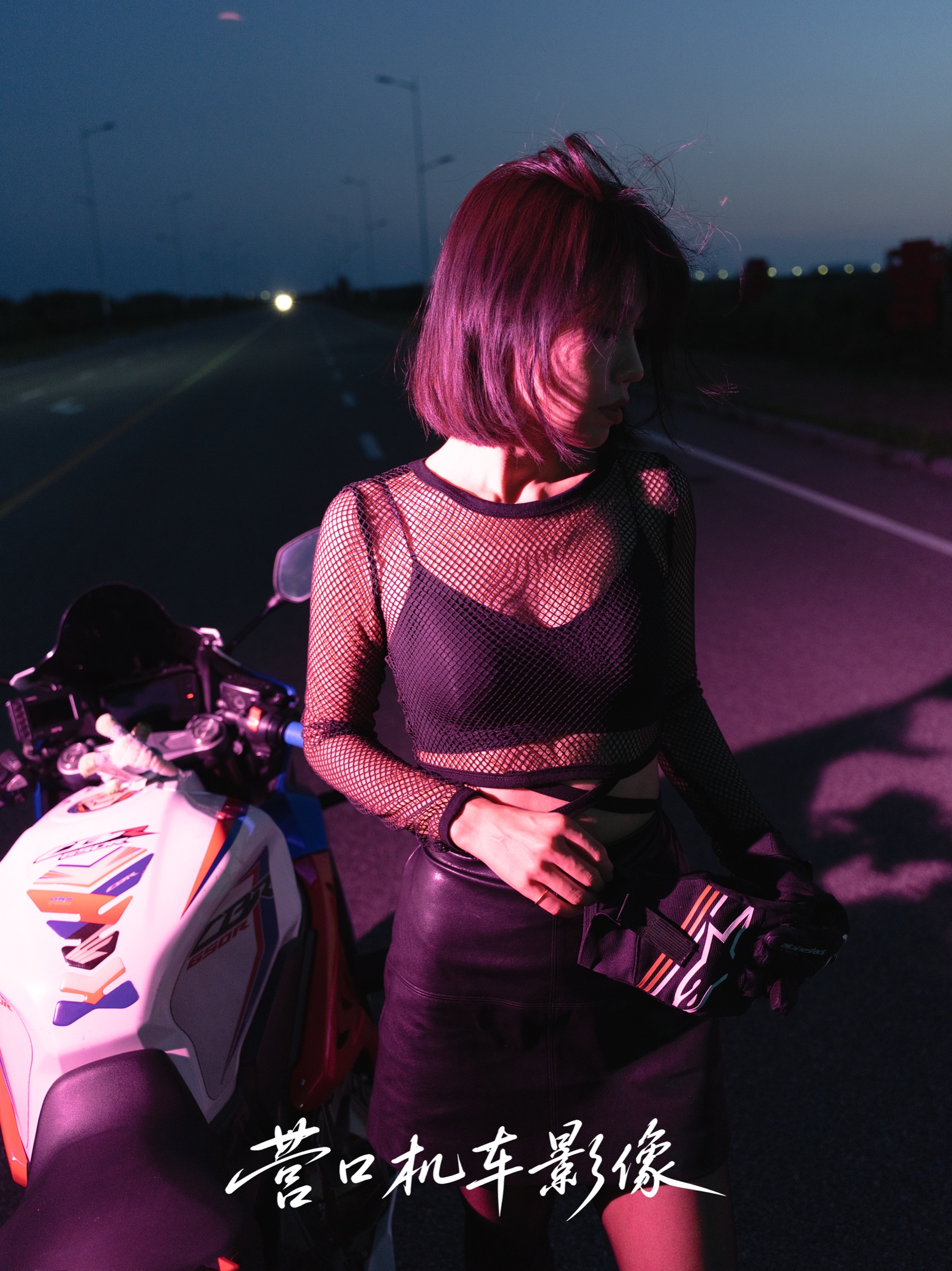 月夜引擎机车摄影作品 18